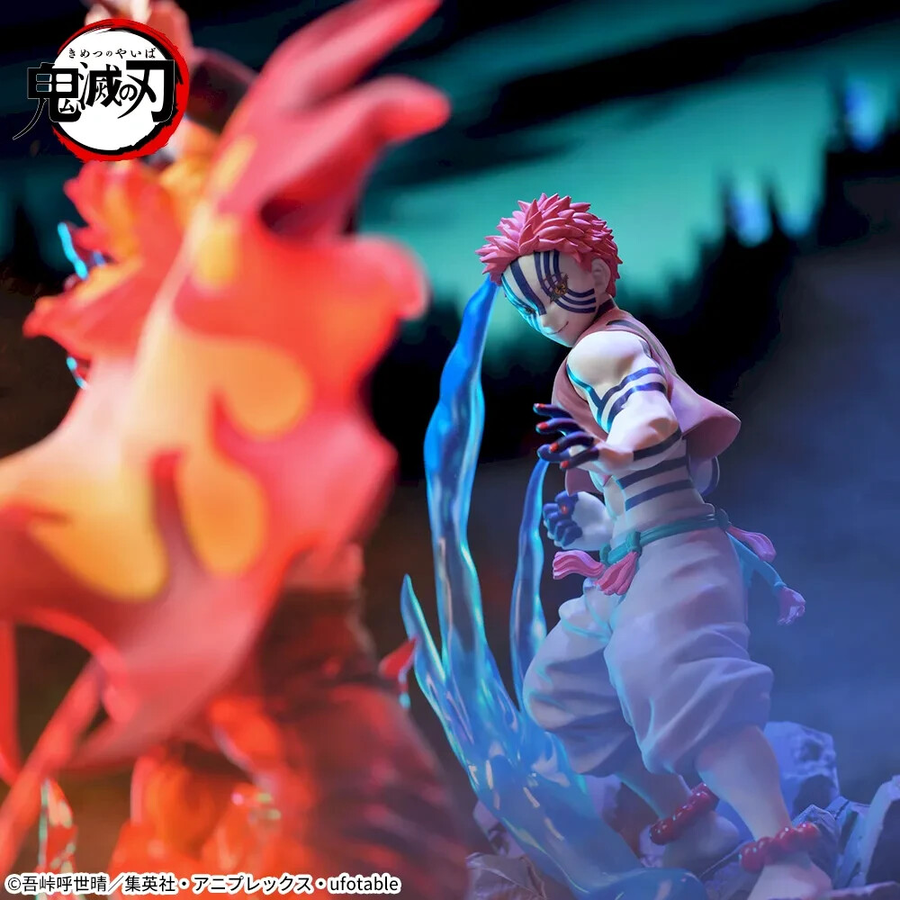 鬼滅の刃 Demon Slayer フィギュア 9体Rengoku AKAZA Demon Slayer Kyojuro Rengoku Akaza Xross Link Figure Set