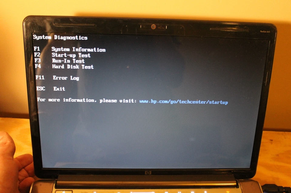 DV5-1160us HP laptop Core 2 DUO 2.00GHZ 4gb ram NO Hardrive W/ Display issues - Image 4 of 4