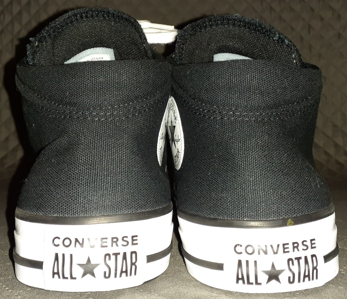 Converse Women's Chuck Taylor All Star Black White Sneakers Converse Women's Chuck Taylor All Star Black White Sneakers