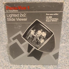 Viewmaster Pana-Vue 1 Lighted 2x2 Slide Viewer Used With Power Cord
