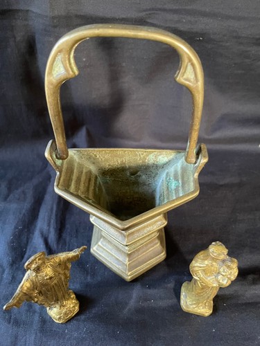 Rare Ancien Bronze Église Française Bronze Bronze Bronze Bronze Bronze Bronze Bronze Baisseau avec 2 Figurines - Photo 4 sur 7