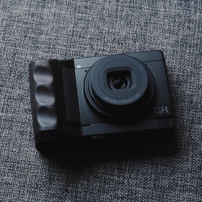 Brand new camera grip for Ricoh GR4 GR IV, aluminum alloy base, wooden handle