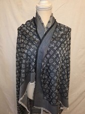 100 AUTHENTIC LOUIS VUITTON SHAWL SCARF STOLE 65 SILK 35 WOOL BLACK USED