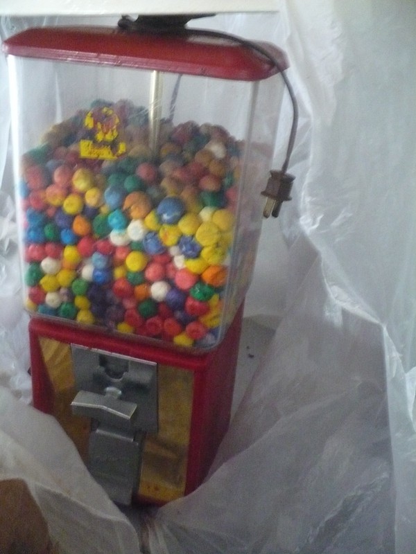 C@@L! Northwestern Gumball Machine Lamp with Original GumBalls 10 Cents Lamp