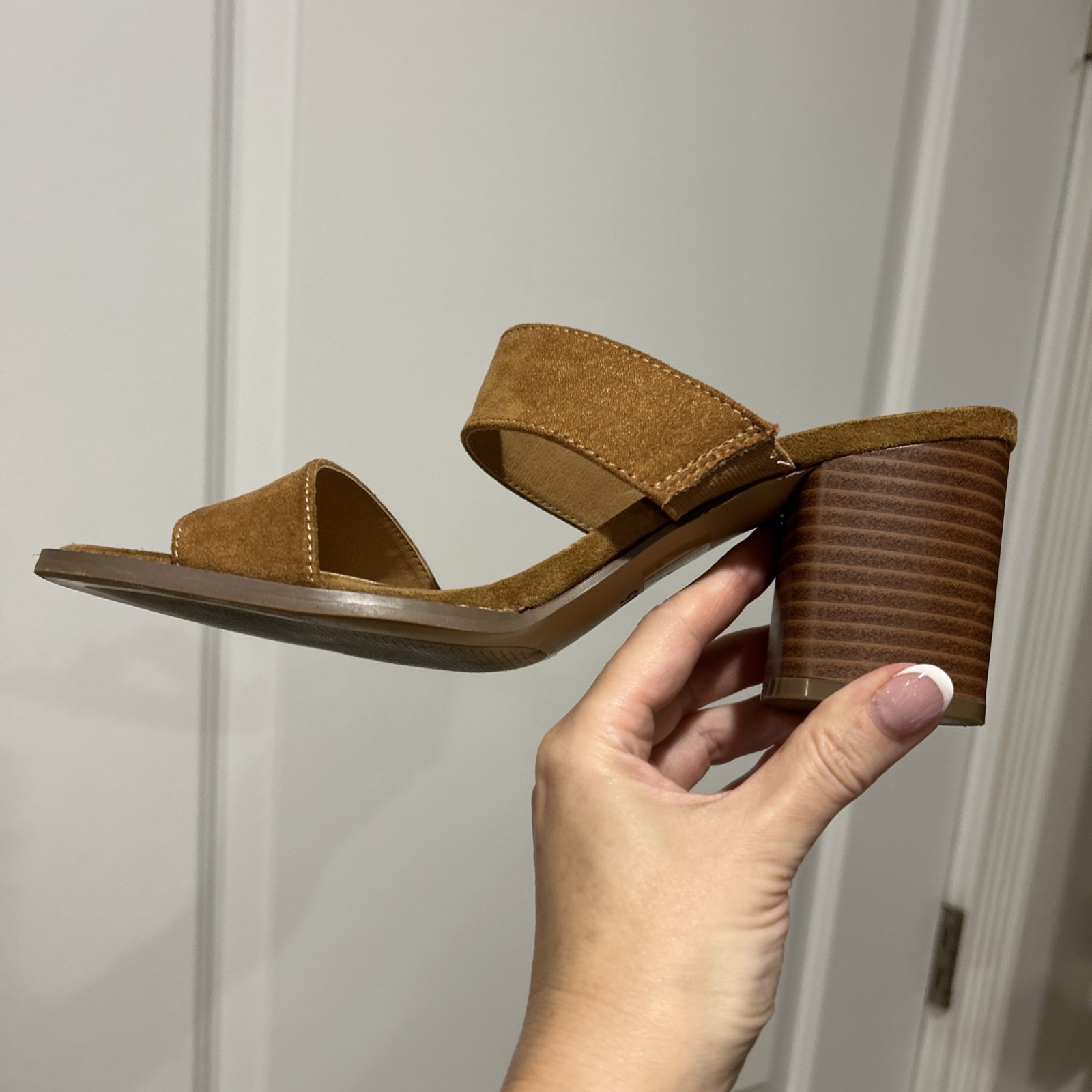 Amazon Essentials Brown Summer Sandals Heels, Siz… - image 3