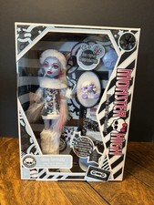 New In Box Monster High Abby Bominable Creepr...