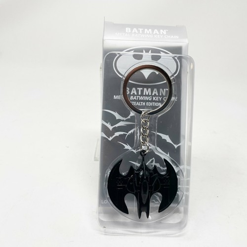 Batman - Metal Batwing Key Chain - Stealth Edition - OMX Loot Crate Exclusive  - Picture 4 of 4