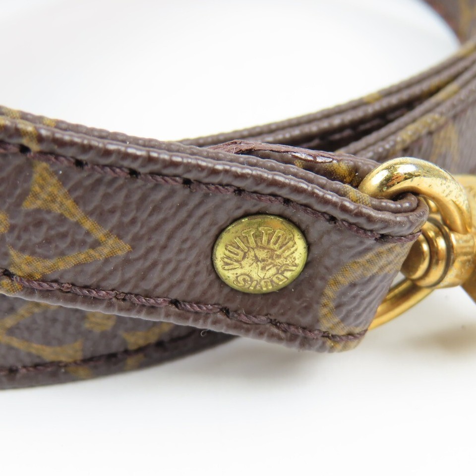 Louis Vuitton Bag With Shoulder Rest 117Cm Vintage Monogram Strap Pvc