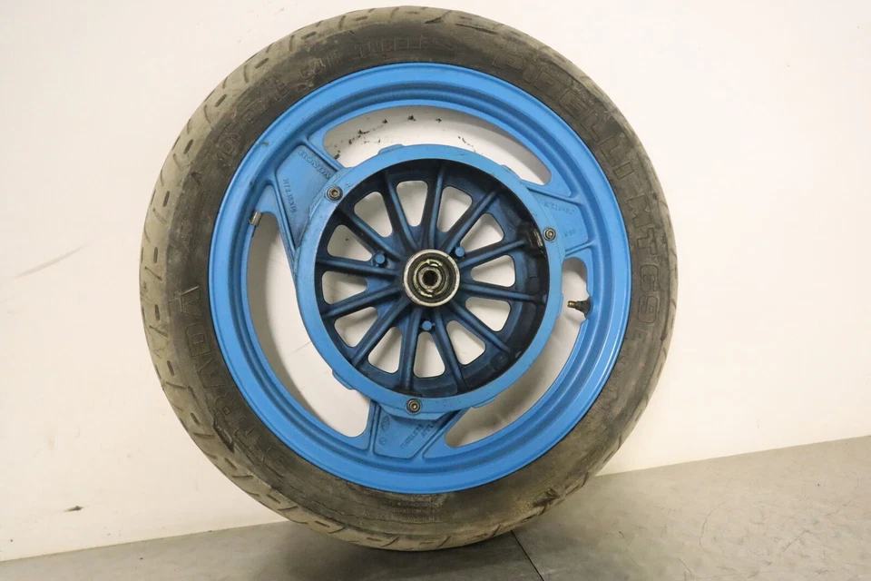 Honda Interceptor 1988 VTR OEM llanta delantera con neumático #8768 Foto 3 de 3