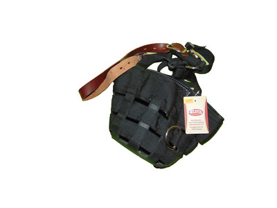 Weaver Leather 65-2346 Horse Grazing Muzzle w/ Crown LARGE Black w/ Black Strap