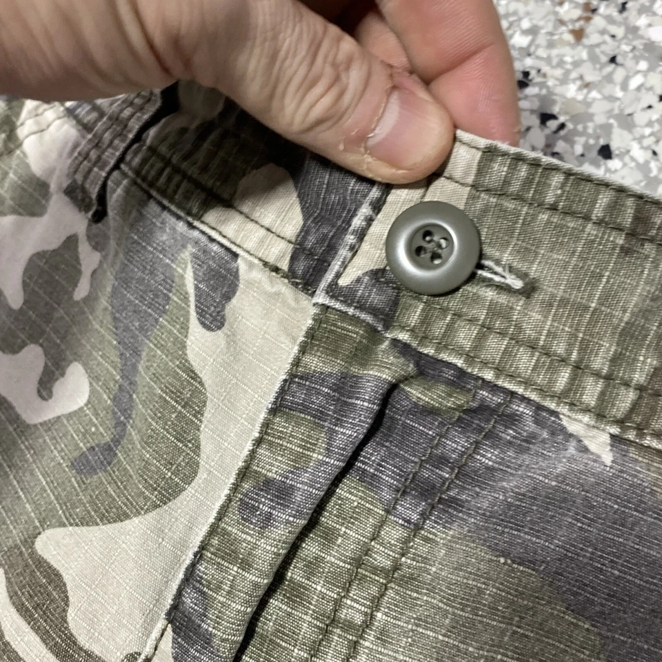 Pantalones Cortos de Carbono Para Hombre 32 Verde Camuflaje Carga Algodón Bolsillos Patinador Y2K De Colección Foto 3 de 4