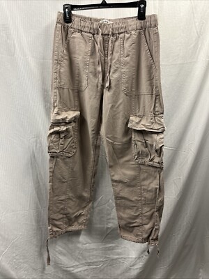 Pull & Bear Drawstring waist cargo pants size medium tan