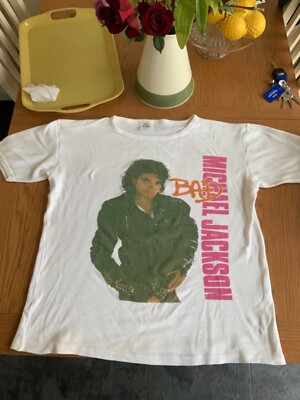 MICHAEL JACKSON VINTAGE BAD TOUR 88 T SHIRT PIT 2 PIT 22 ins