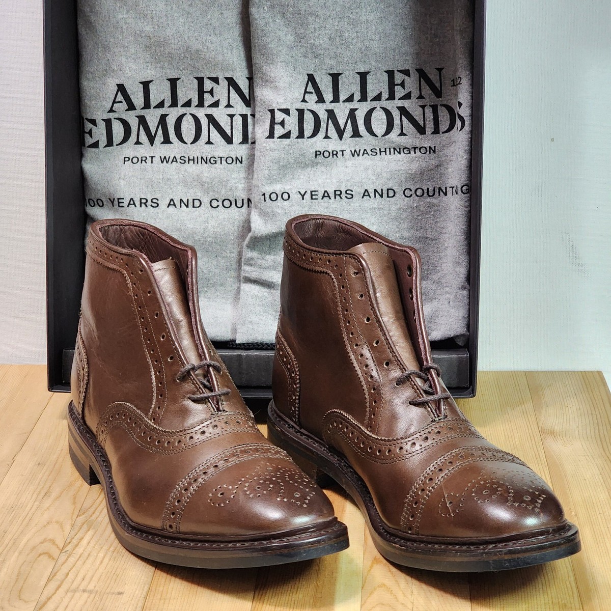 ALLEN EDMONDS - HAMILTON Water Proof Oxford BOOTS 7-D Brown