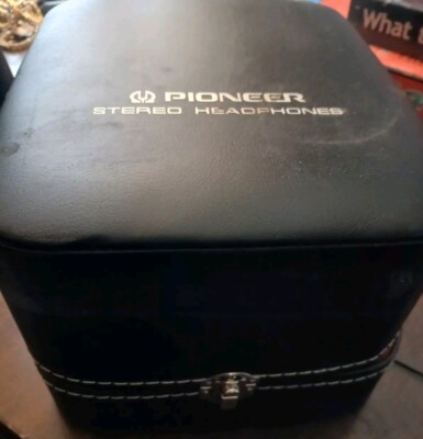 Pioneer SE-50 Vintage Stereo Headphones With Case - L@@K!!