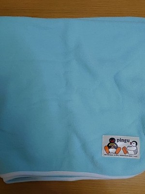 Pingu Blanket Mister Donut Collaboration Rare Penguin Model Limited Edition VHTF