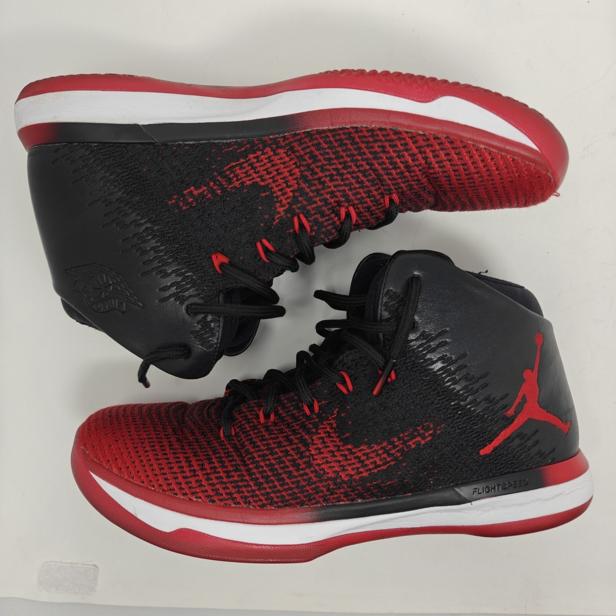 Air Jordan 31 XXXI Banned 845037-001 Men's Size 10.5 Black Red