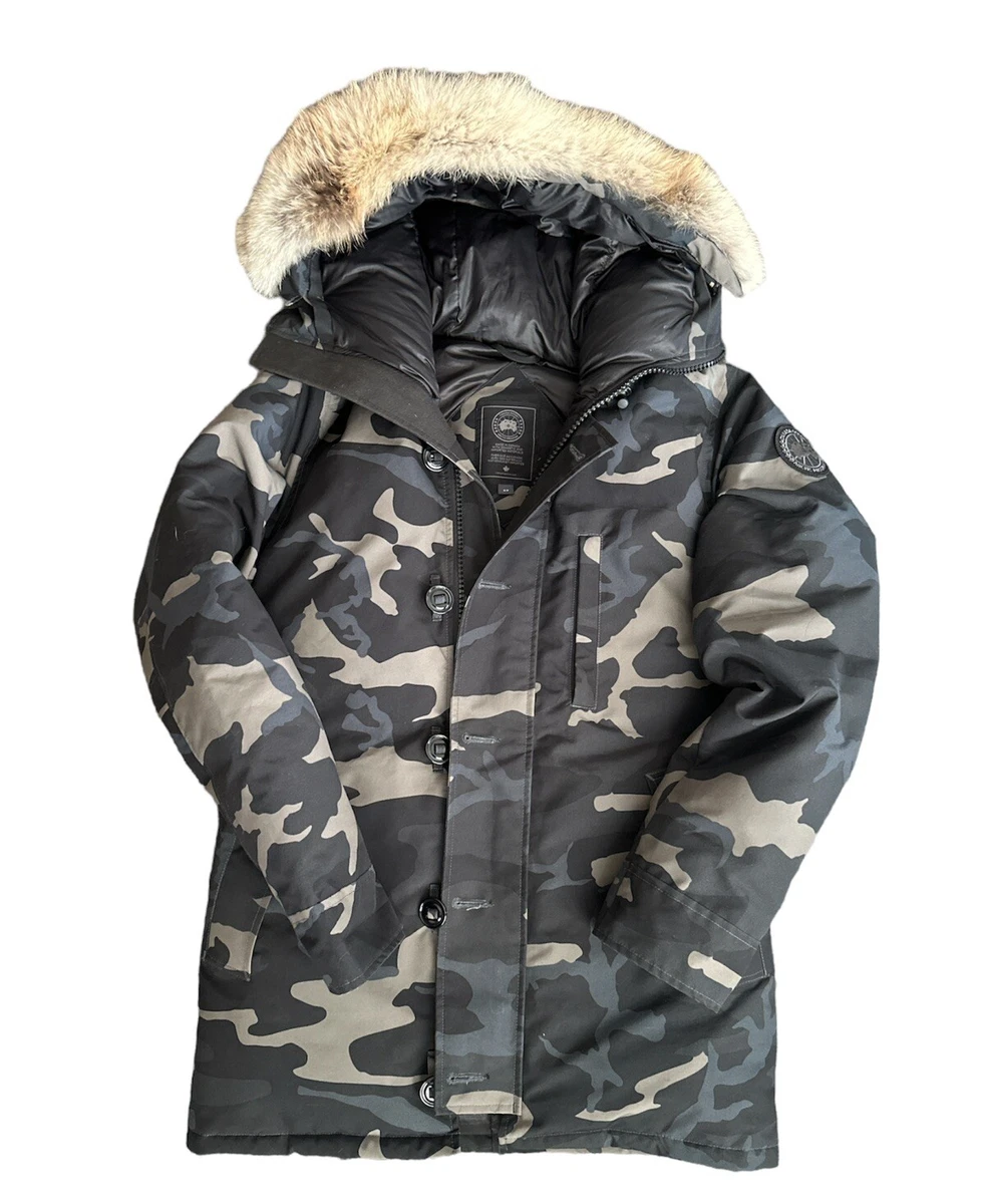 Canada Goose Men Chateau Parka Black Label Camo Small S Fur Authentic 3426MB