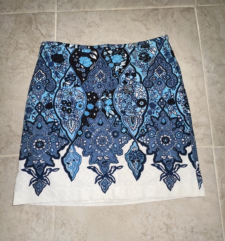 Ann Taylor Skirt White Blue Sequins Size 6 Worn Once