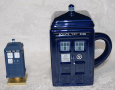Dr. Who Police Box Large Tea Mug Cup w/ Lid & Small Police Box Bobblehead 2012