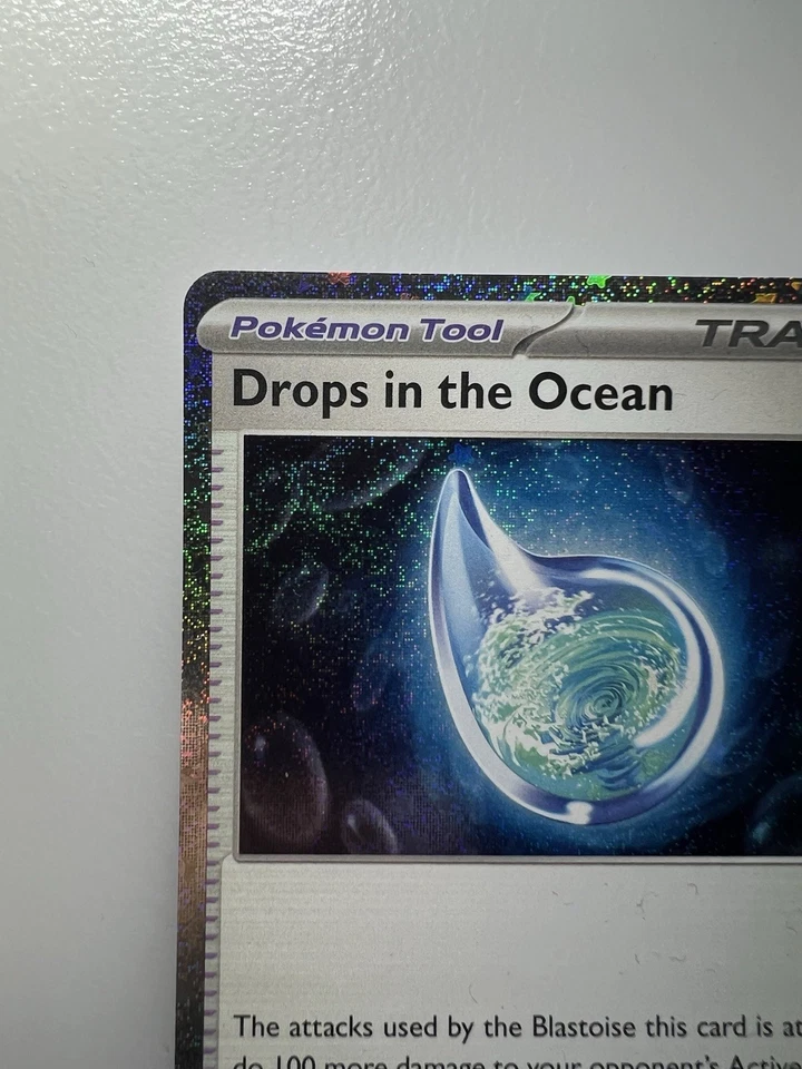 Drops in the Ocean CLB 021/034 Holo Classic Collection Trading Card Pokemon TCG - Image 3 of 4