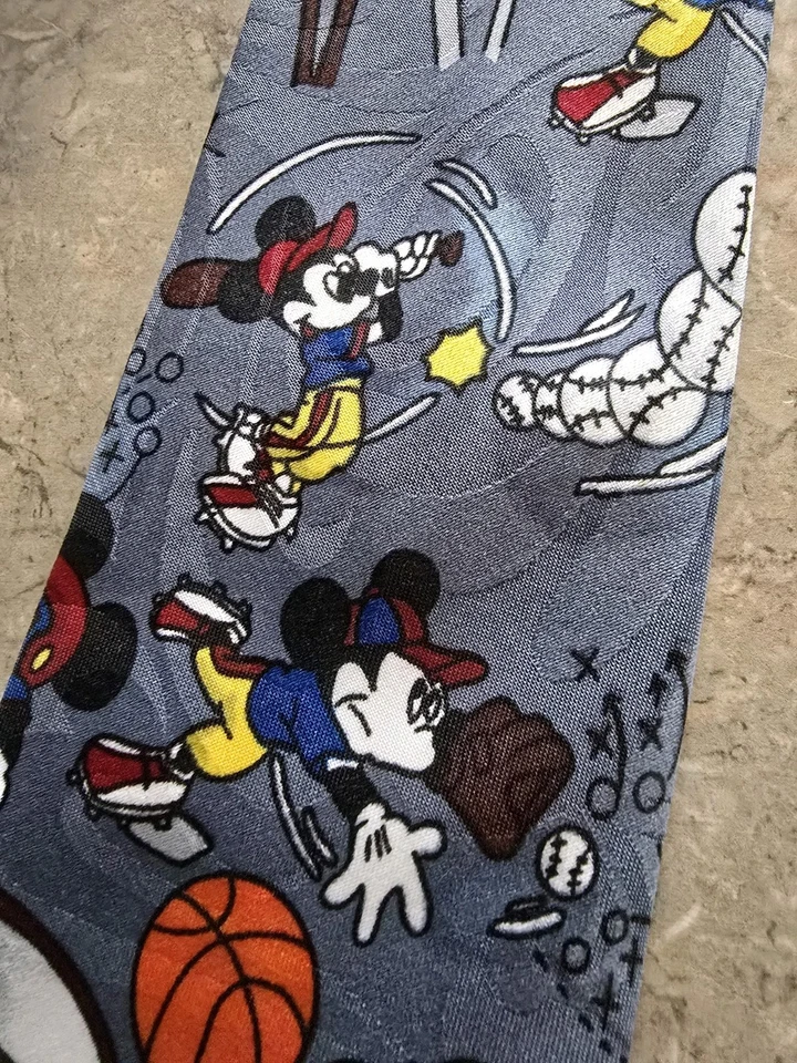 Corbata deportiva Mickey Unlimited para hombre Mickey Mouse de Disney Foto 4 de 4