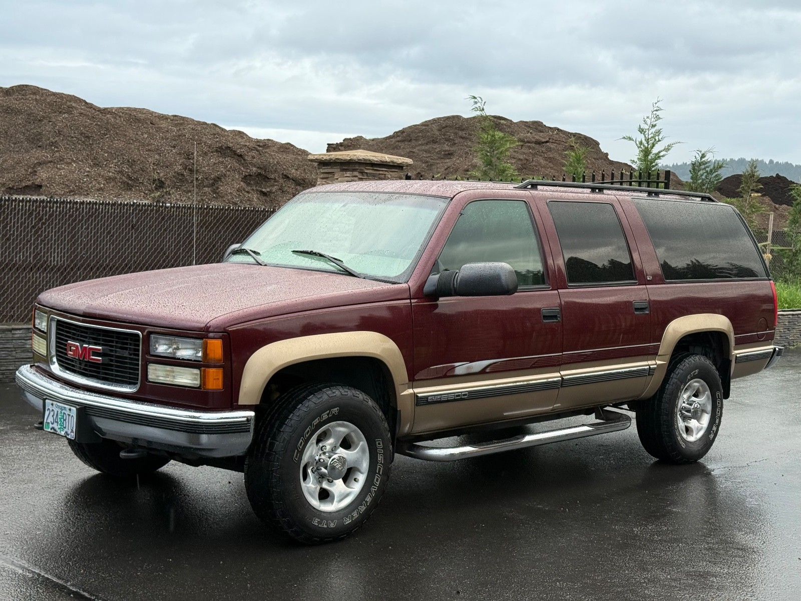 1999 Chevrolet Suburban for sale in Tualatin Oregon
