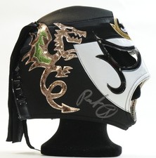 Máscara de lucha libre firmada por Pentagon Jr certificado de autenticidad BAS WWE Lucha Libre AAA AEW automática 052