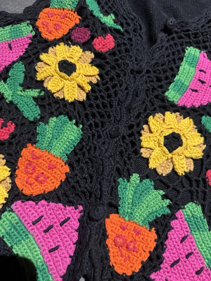 Vintage 90s Carole Little Crochet Sweater Vest Summer Fruit Sunflower M - Image 3 of 4