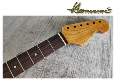 ST Roasted Maple Neck, Pau Ferro Fretboard, M.0.P. Dots, 21 Frets, Nr. STN 05
