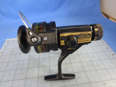 Daiwa Model RG1350 Spinning Fishing Reel Made in Japan (New - Never Used!)
