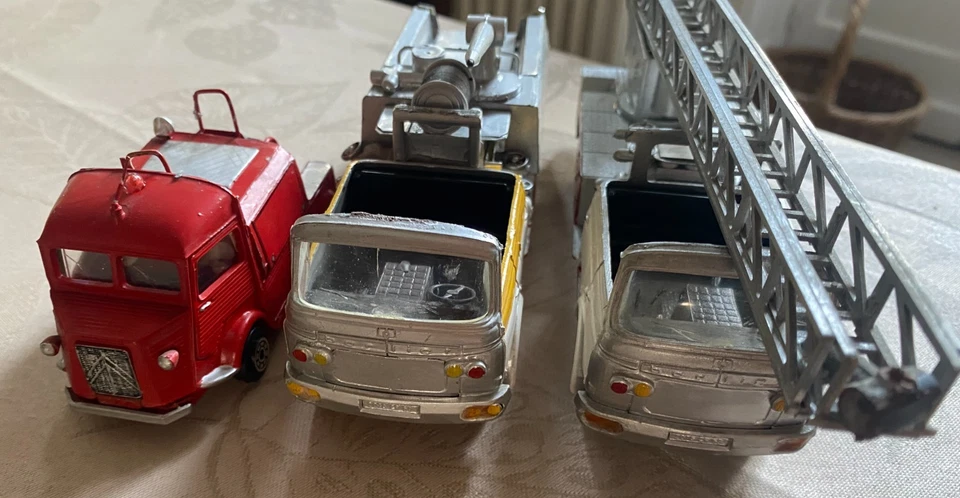 NOREV 1/43e camions de pompiers créations artisanales - Photo 2/4