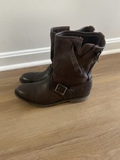 Vintage Shoe Company Low (1-1.9 in) Heel Height Boots for  display picture 3