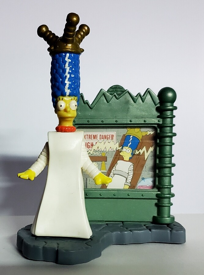 KingRayコーラル　フランク・シャーマン　オブジェ Vintage Burger King Toy Creepy Classics Marge Simpson Bride