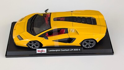 Diecast Cars, Maisto Lamborghini Countach LPI 800-4 Die-Cast Model, Scale 1:18
