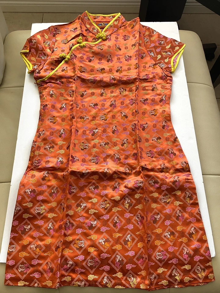 Girl Chinese Traditional QIPAO Costume New Year Short Sleeve Embroidered Dress L - Image 2 of 4