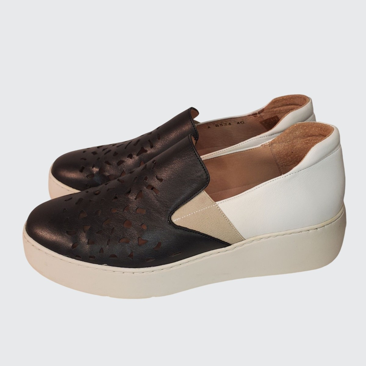 Wonders Fly Black White Memory Gel Slip On Sneaker Spain Women's Size 40(US  9)