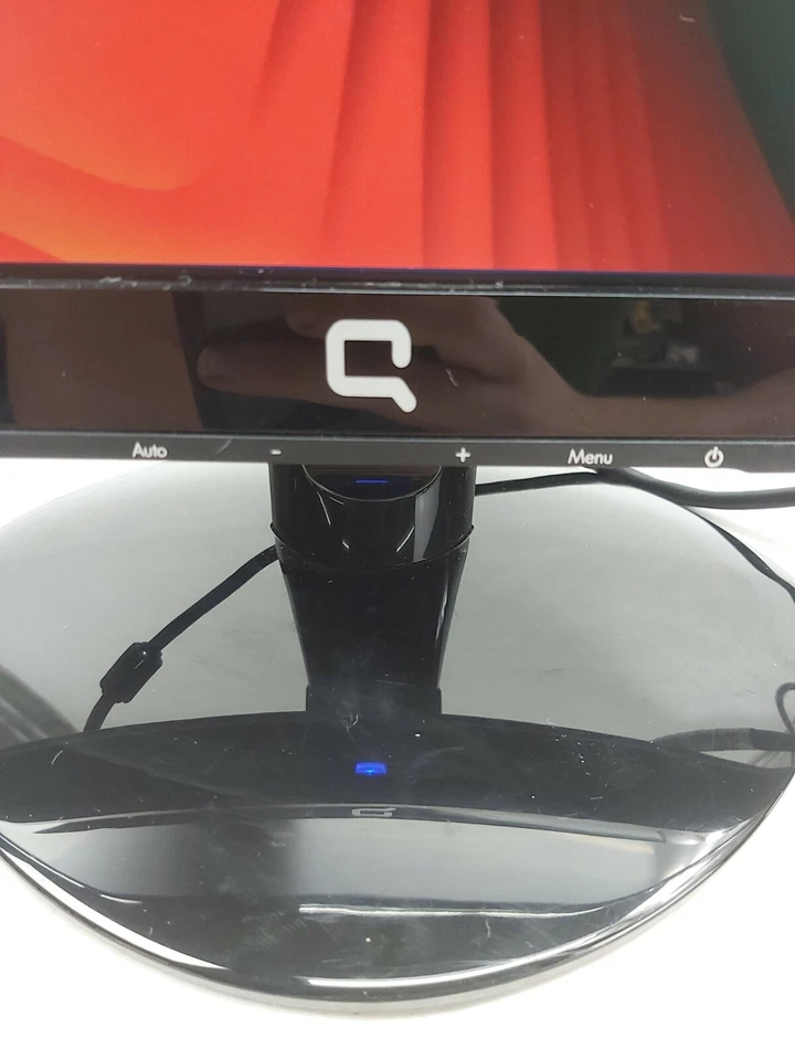 HP Compaq S2022a 20" LCD Monitor WM768A Grade C Pwr Cord Included - Image 3 of 4