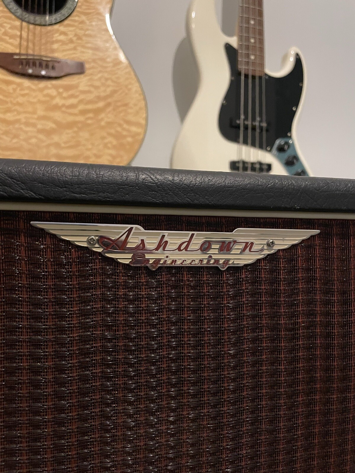 Ashdown VS212 300Watt 8ohm Bass Guitar Cab Speaker RARE eBay