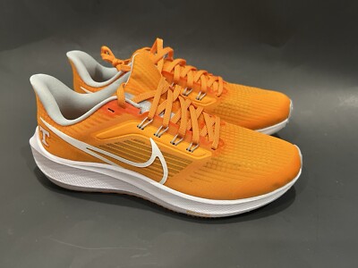 Nike Air Zoom Pegasus 39 Tennessee Volunteers Orange DR1975-800 Men Women 