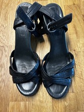 Laura Lenti 41 Hochhackige Sandalen Schwarz Leder 9 Cm Absatz  einmal getragen