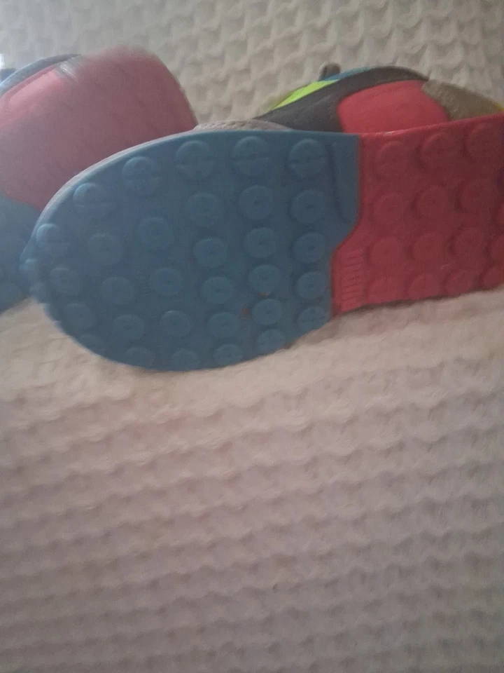 Zapatos Puma para niños pequeños talla 9c Ryder FV carbón Y pintura Foto 4 de 4