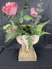 Vintage L&F Ceramics California  Pottery Wall Pocket Dust Pan READ