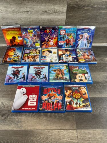 Disney DVD Blu-ray Lot of 45 - 18 Slipcovers - Aladdin, Moana, Toy Story 4