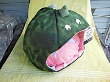 NEW GREEN DINOSAUR WITH TAIL 16" PET SPACES CAT HUT (OR SMALL DOG) PLUSH TOUNGE