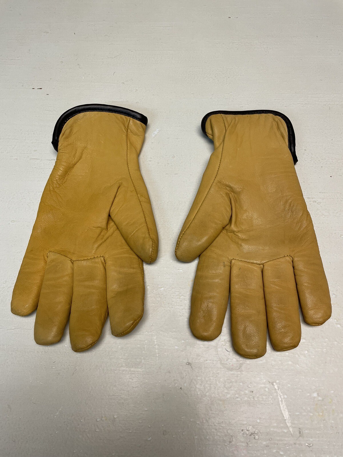 Rare Filson Gray Wool Lined Goatskin Gloves Made In USA Size Medium Tan