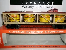 HTE  LIONEL POSTWAR #6475 PICKLES VAT CAR W/WINDOW BOX