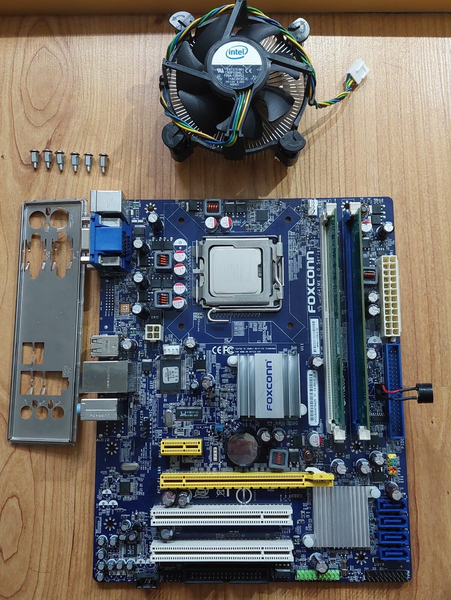 Foxconn G41MX-F 2.0 Socket 775 MB+CPU Intel Celeron E3400 2.6GHz.+ 