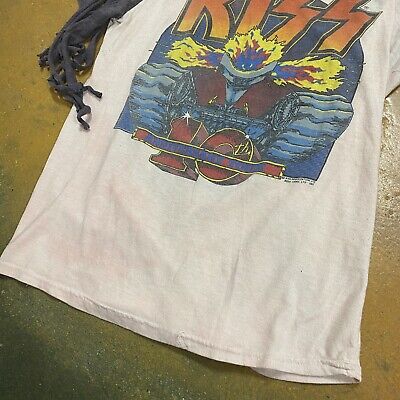Vintage 80s 1983 Kiss 10th Anniversary Tour T-Shirt Raglan Vintage 80s 1983 Kiss 10th Anniversary Tour T-Shirt Raglan