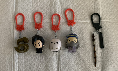 Lot of 5 Harry Potter backpack clips 
